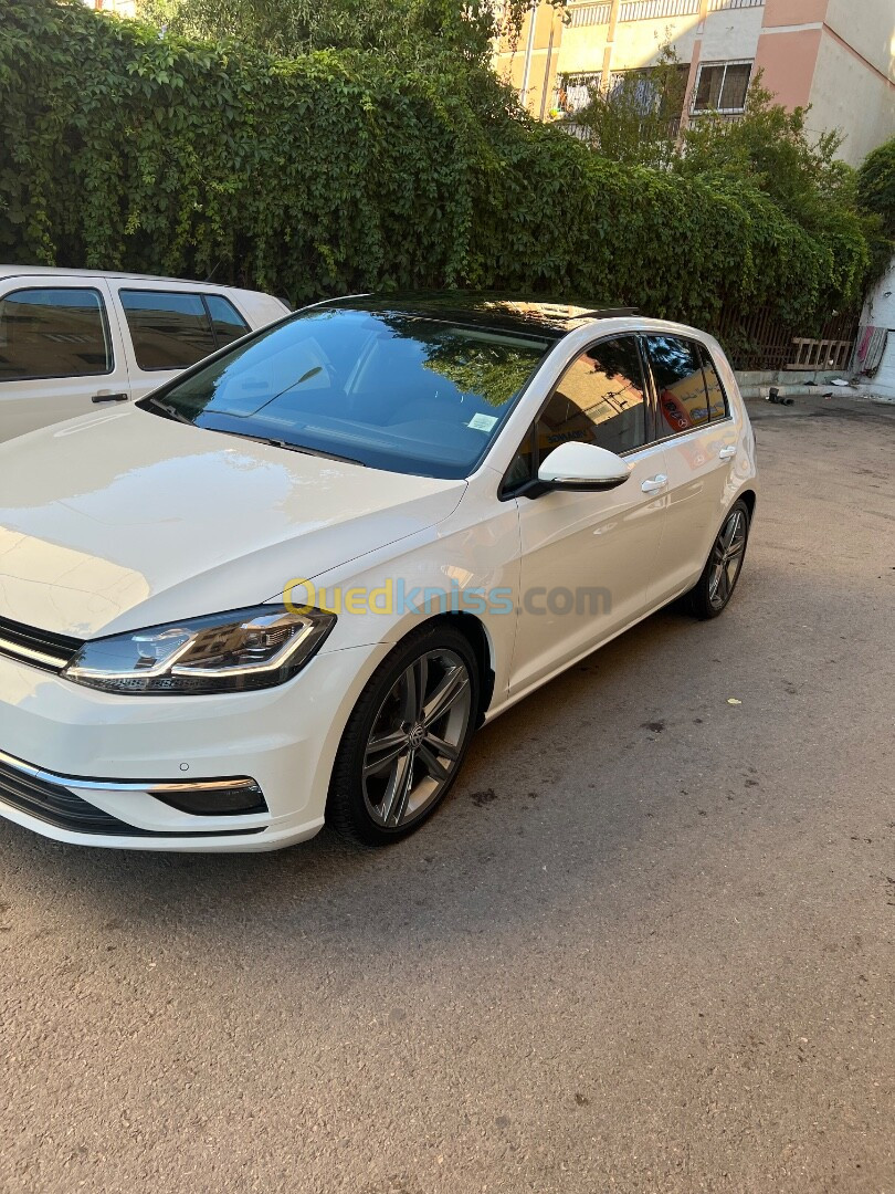 Volkswagen Golf 7 2017 Carat +