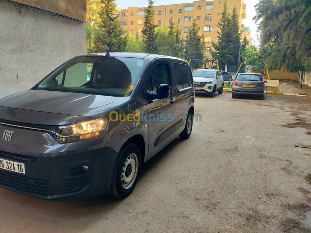 Fiat Professional Doblo 2024 Version Italy