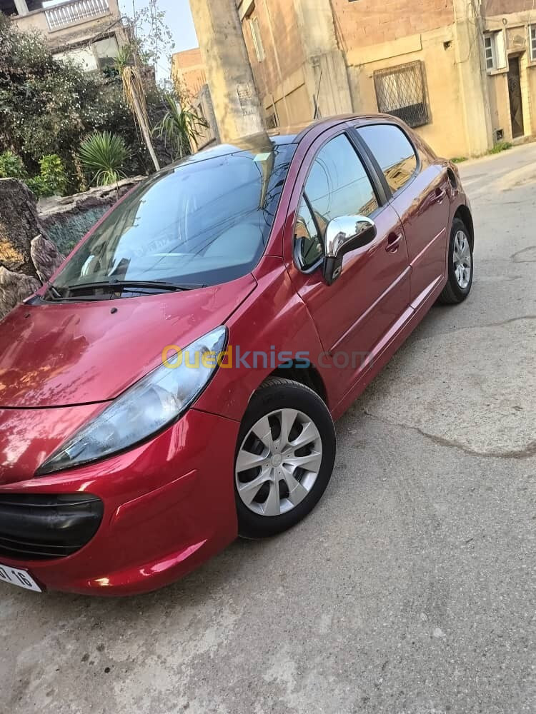 Peugeot 207 2007 