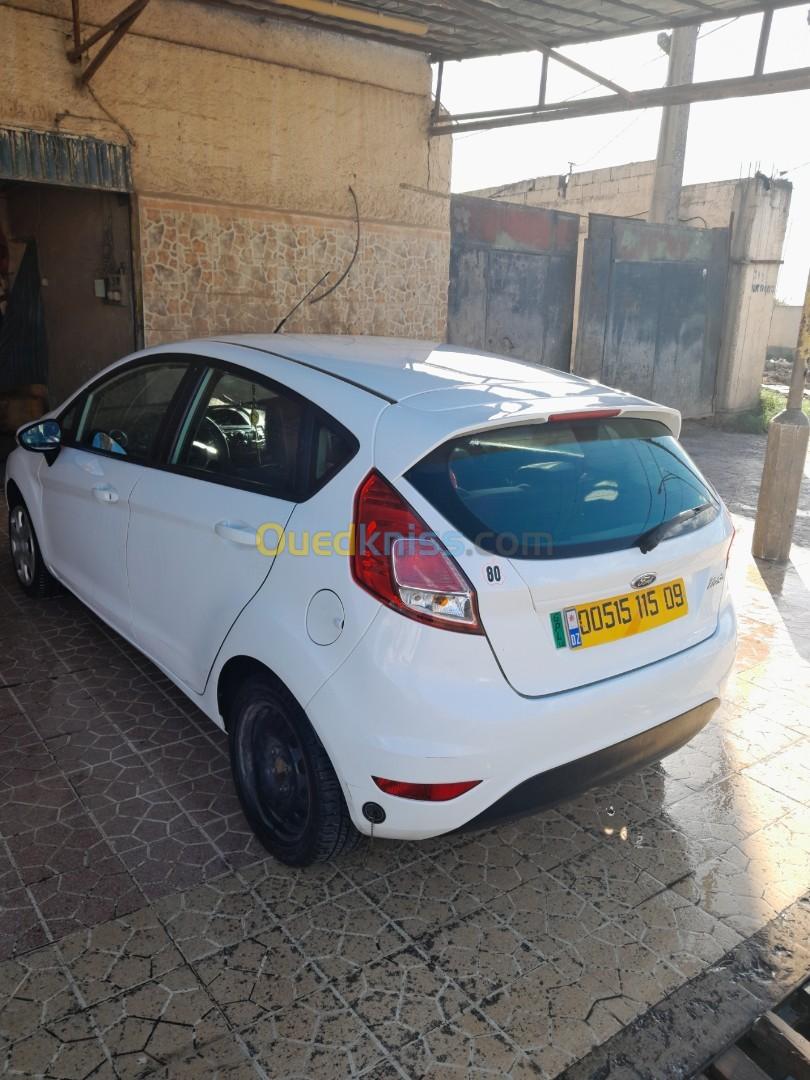 Ford Fiesta 2015 City