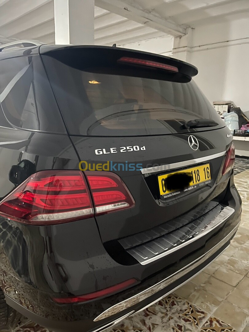 Mercedes GLE 2018 Pack chrome