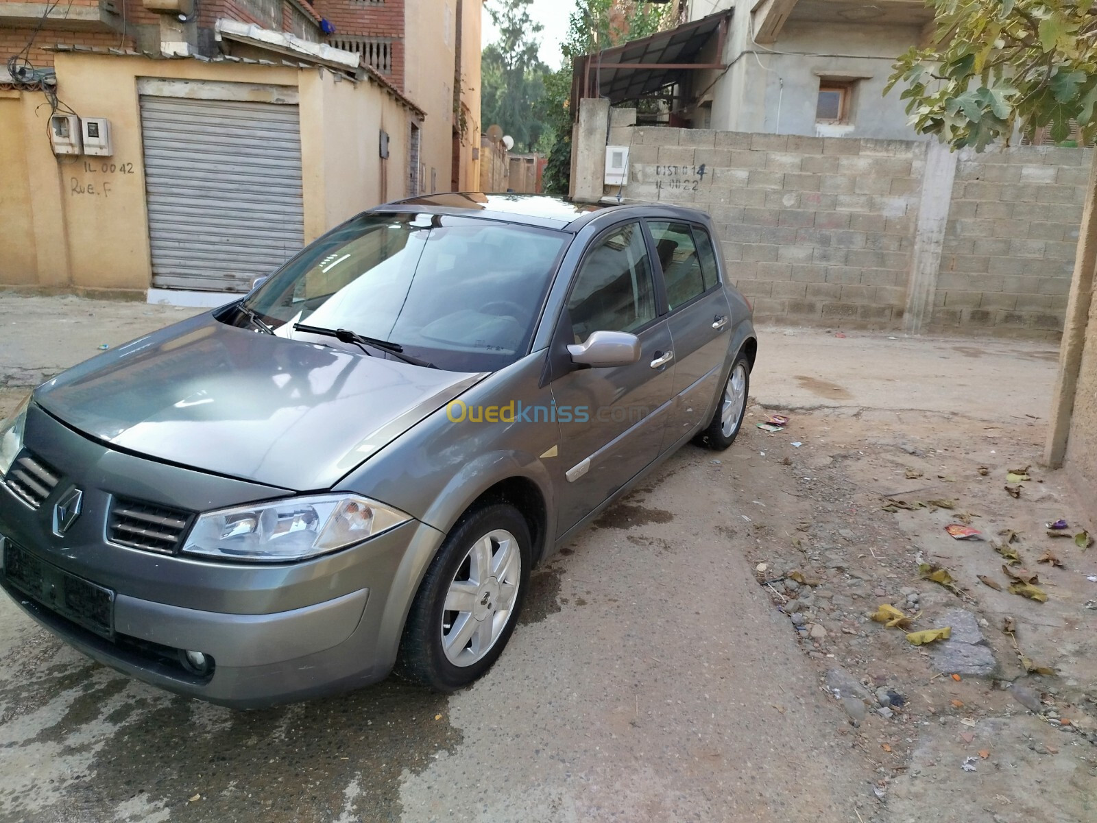 Renault Mégane 2 2003 Extrait