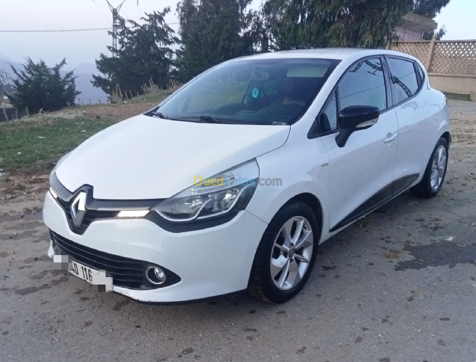 Renault Clio 4 2016 Limited 2