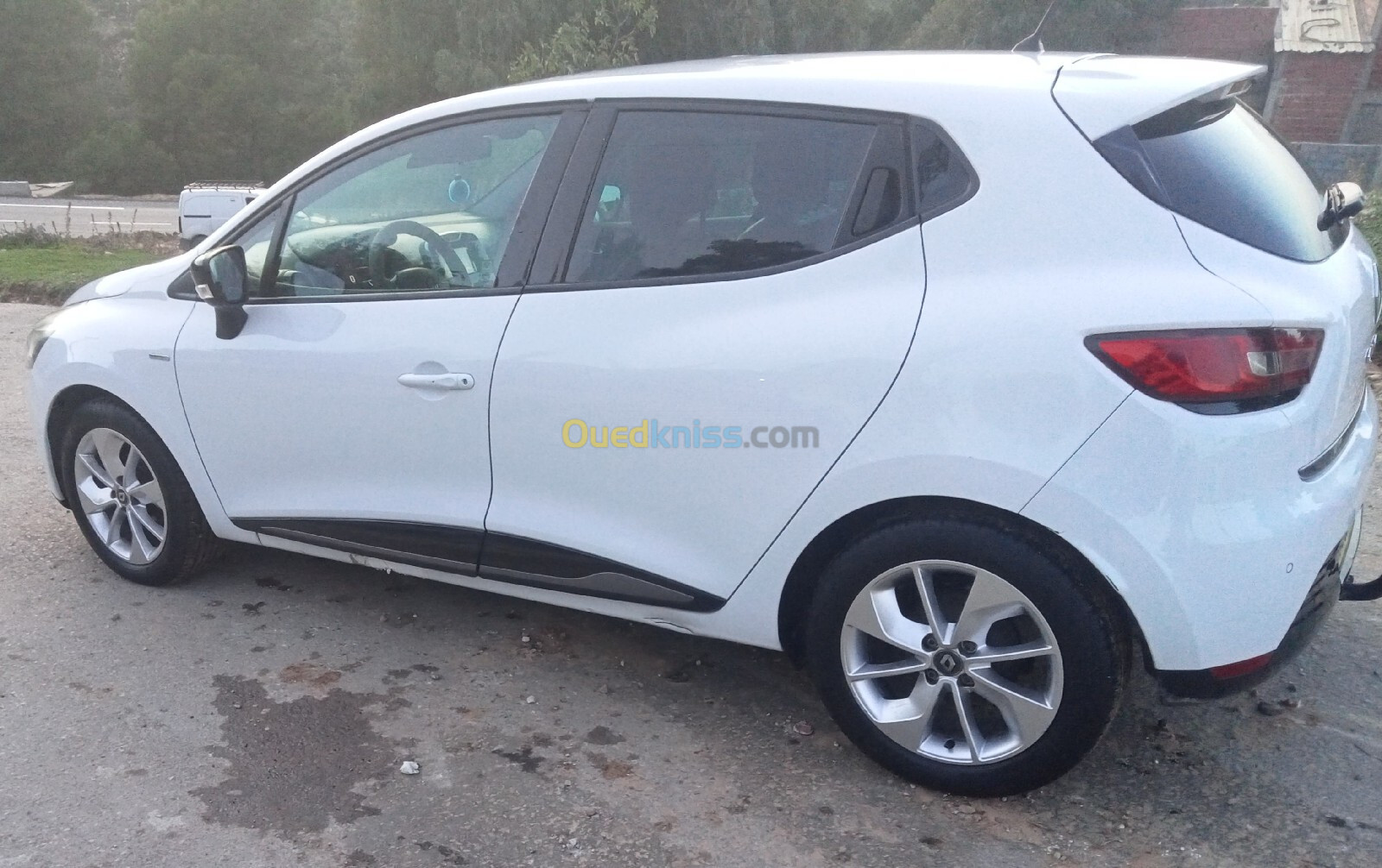 Renault Clio 4 2016 Limited 2