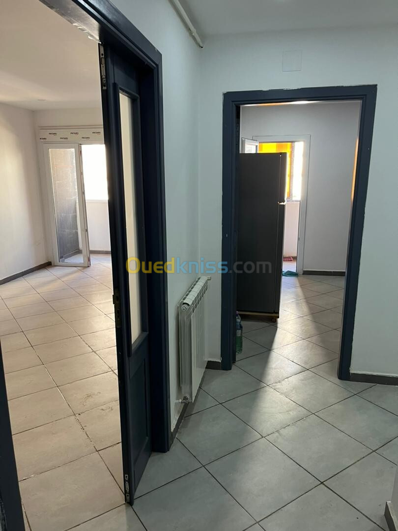 Location Appartement F3 Oran Bir el djir