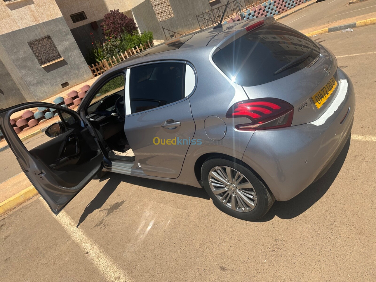 Peugeot 208 2020 Allure Facelift