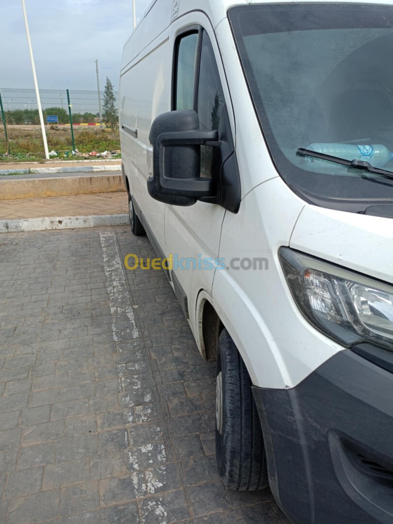 Peugeot Boxer 2015