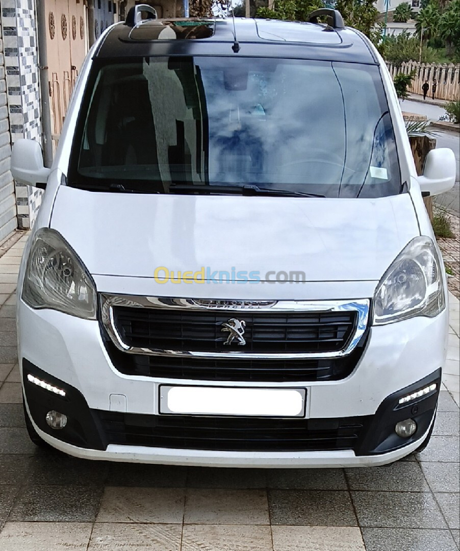 Peugeot Partner 2017 Tepee Allure 