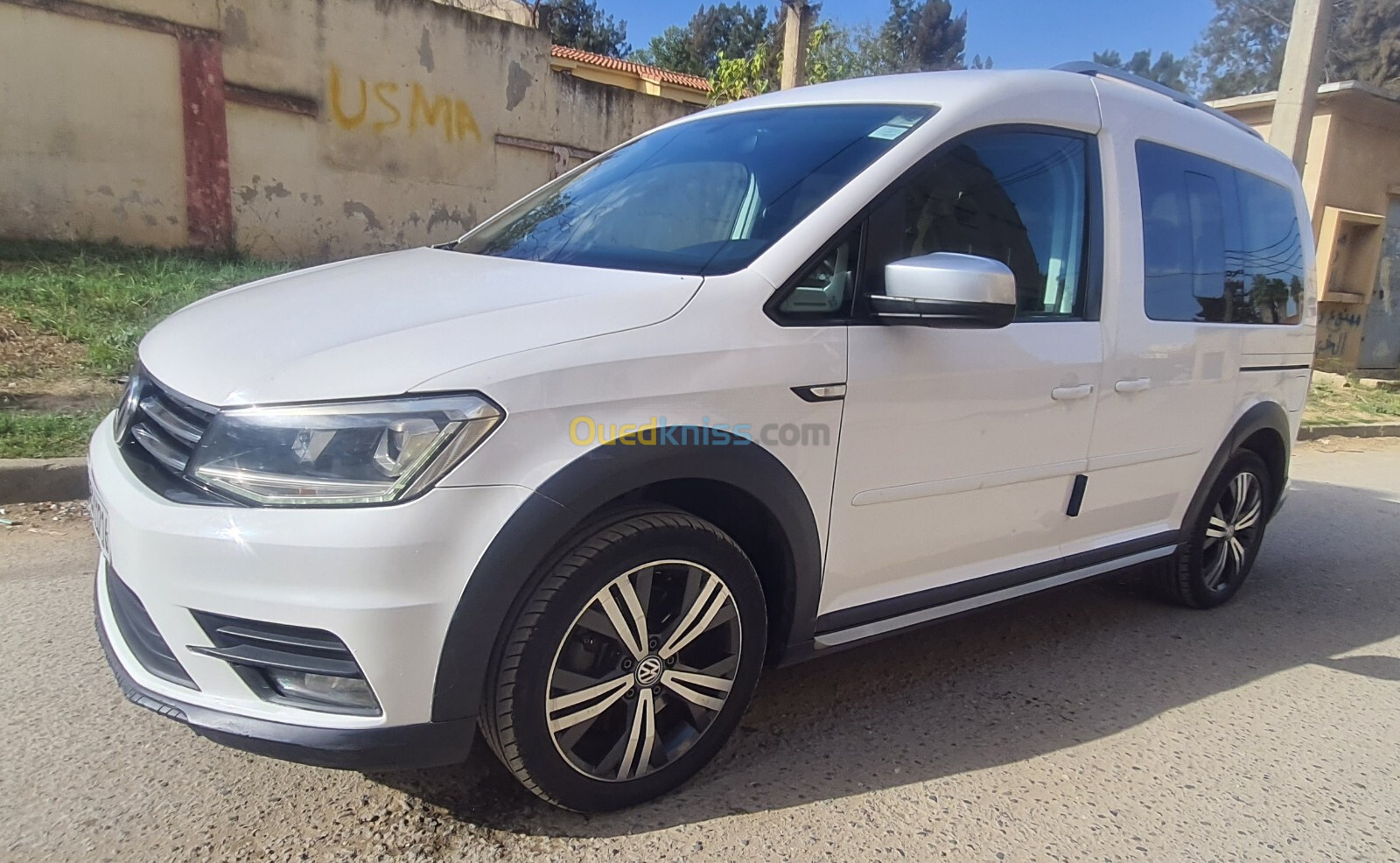 Volkswagen Caddy 2017 Alltrack