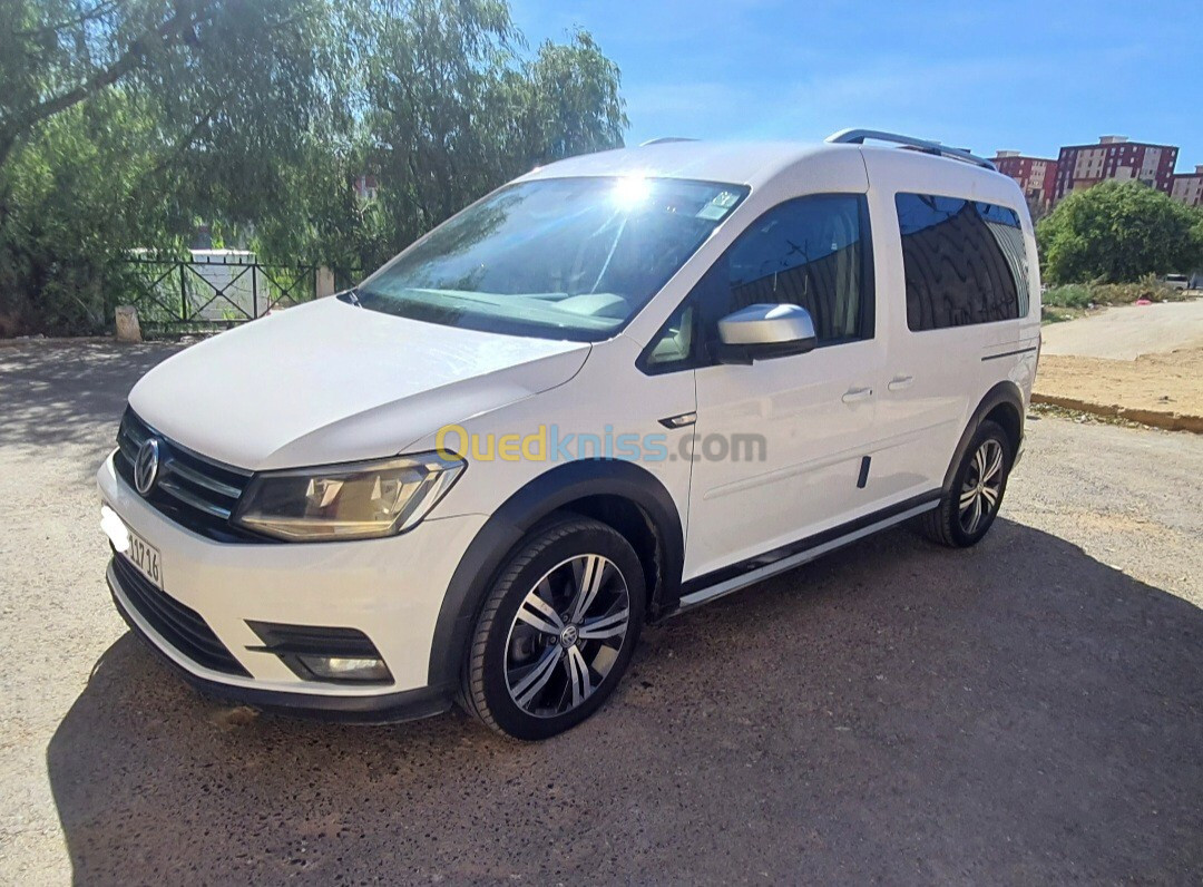 Volkswagen Caddy 2017 Alltrack