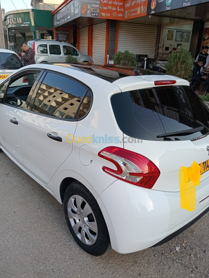 Peugeot 208 2014 Allure