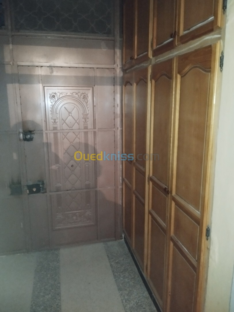 Location Appartement F4 Sétif El ouricia