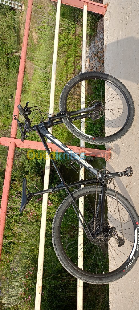 Vélo VTT Semi rigide