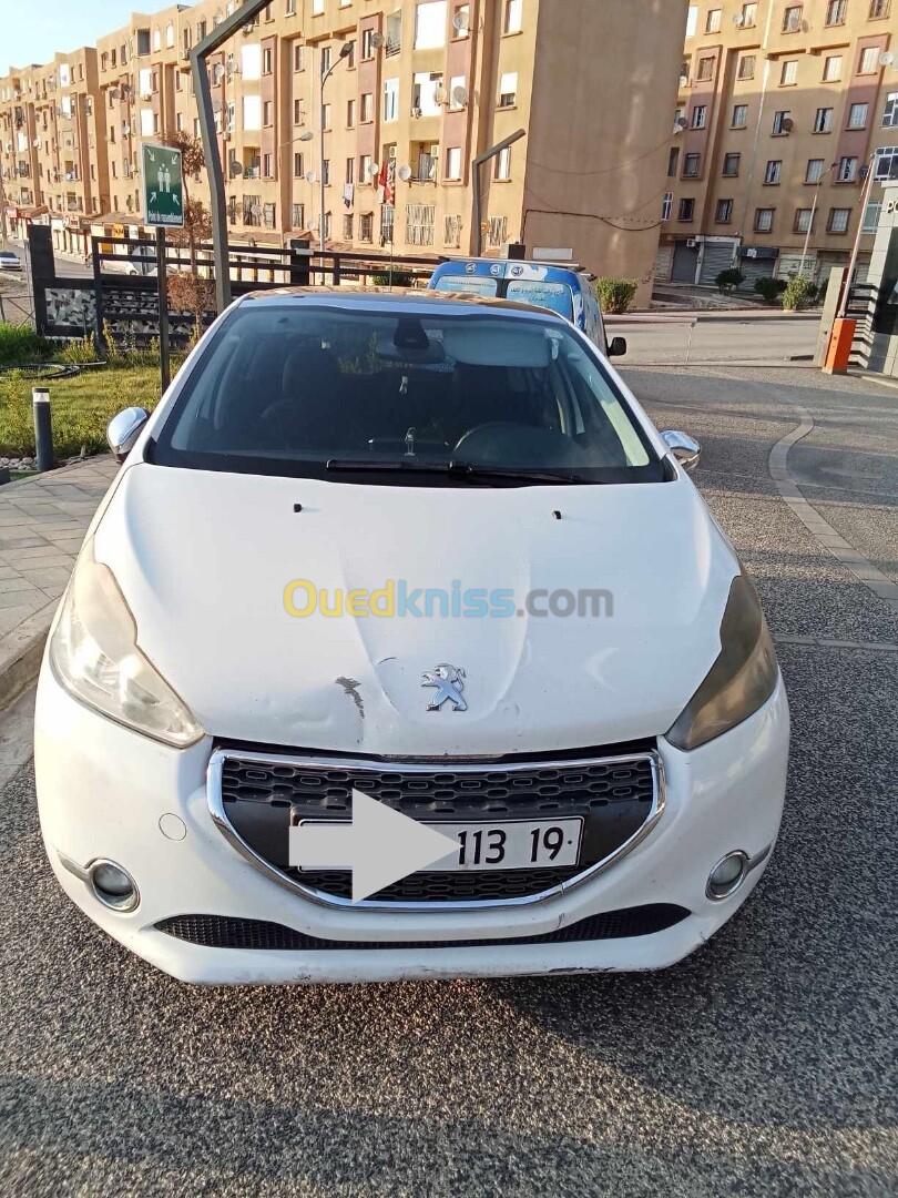 Peugeot 208 2013 Allure