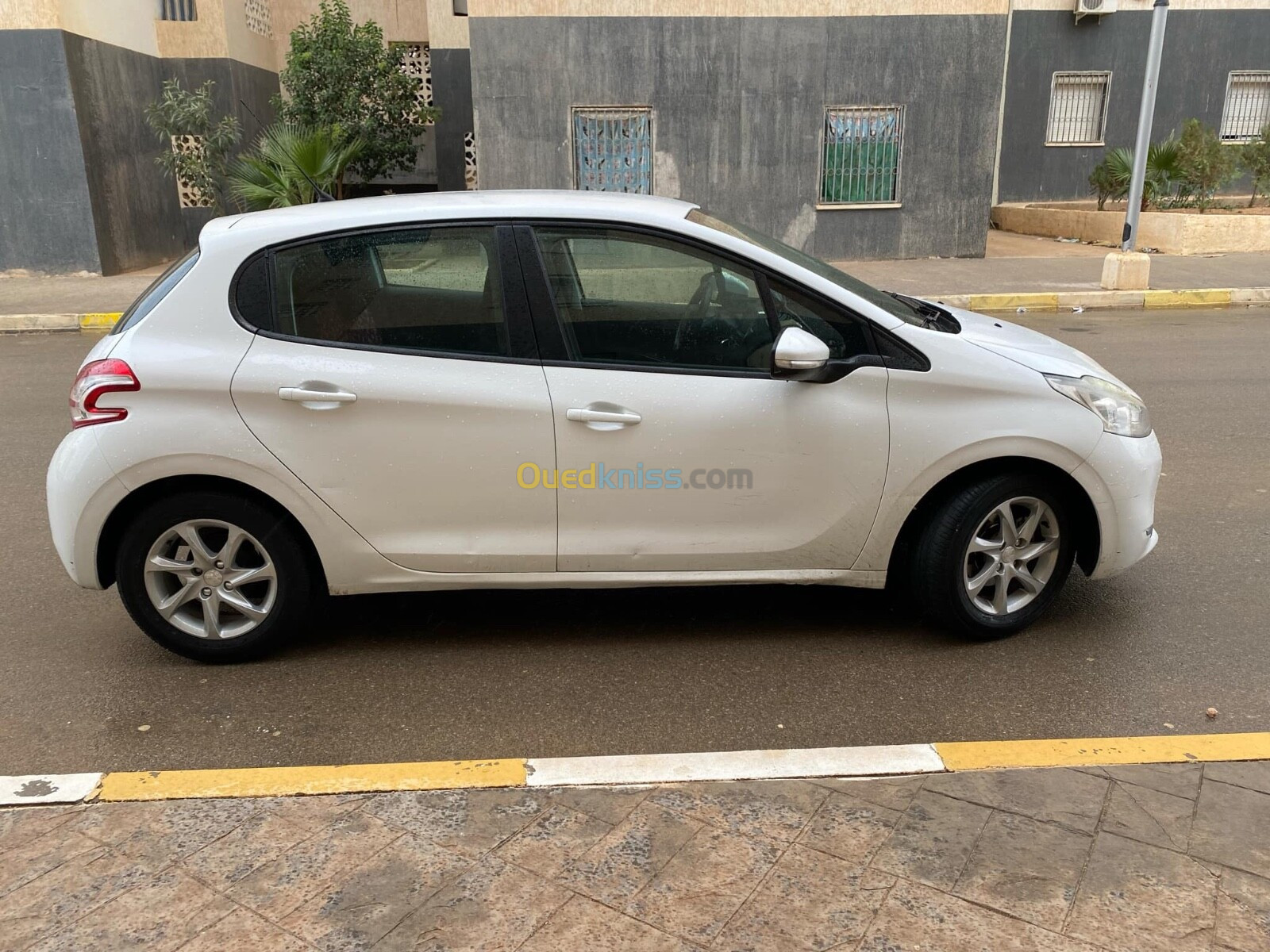 Peugeot 208 2014 Access