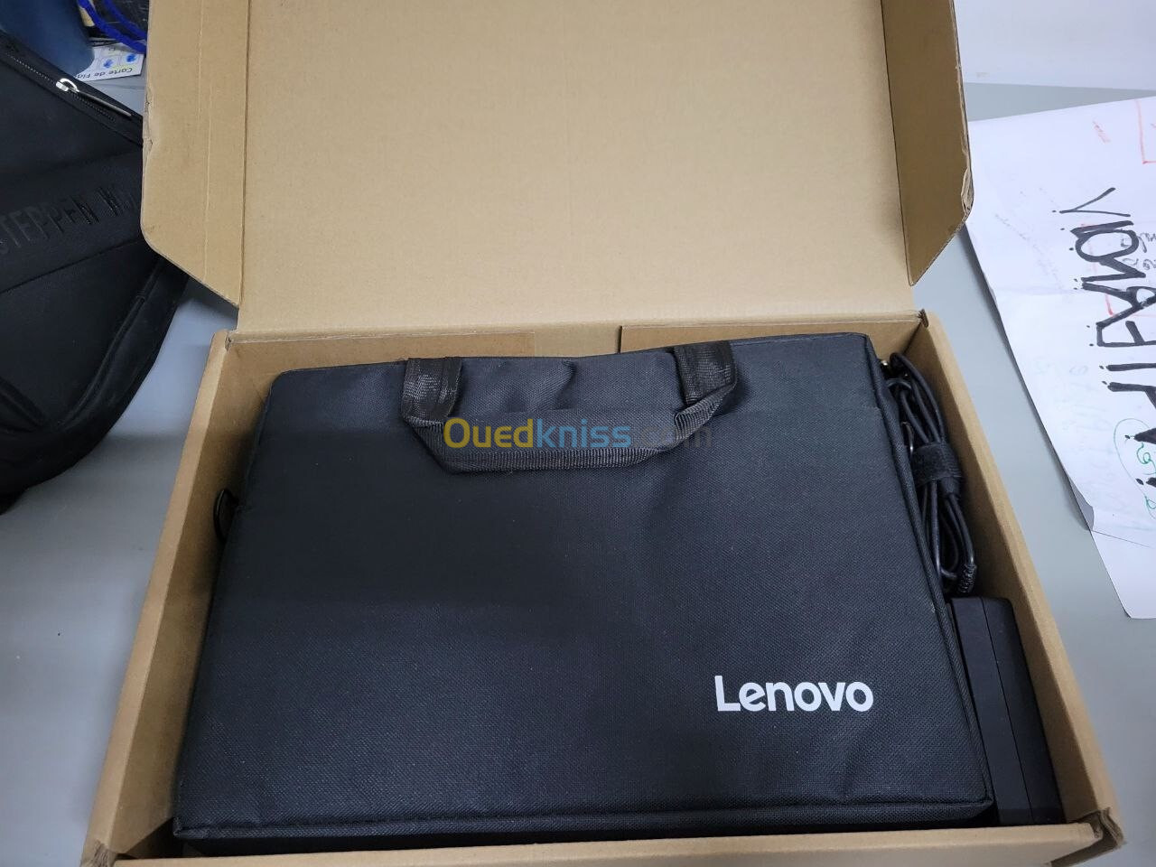 Pc portable Lenovo/كومبيوتر