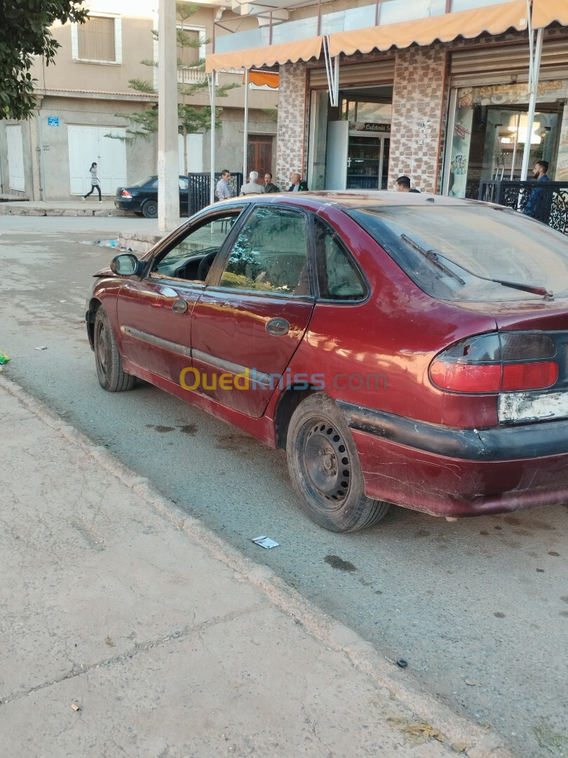 Renault Laguna 1 1996 Laguna 1