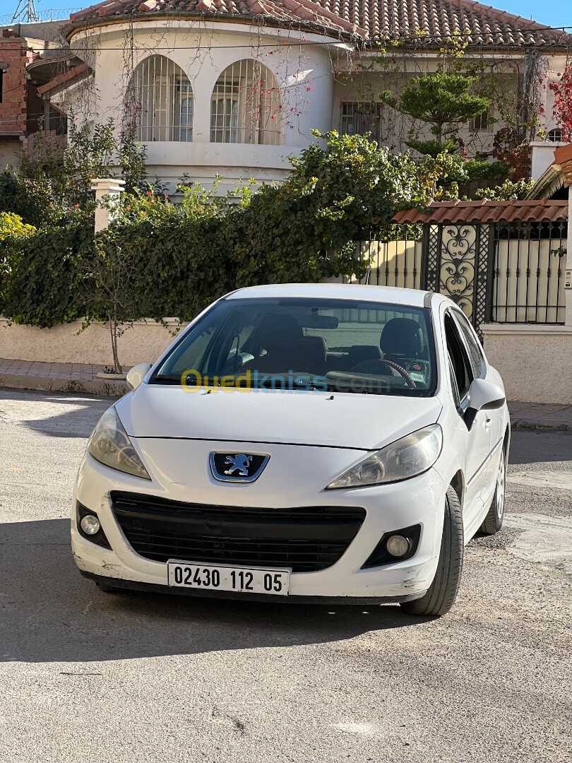 Peugeot 207 2012 