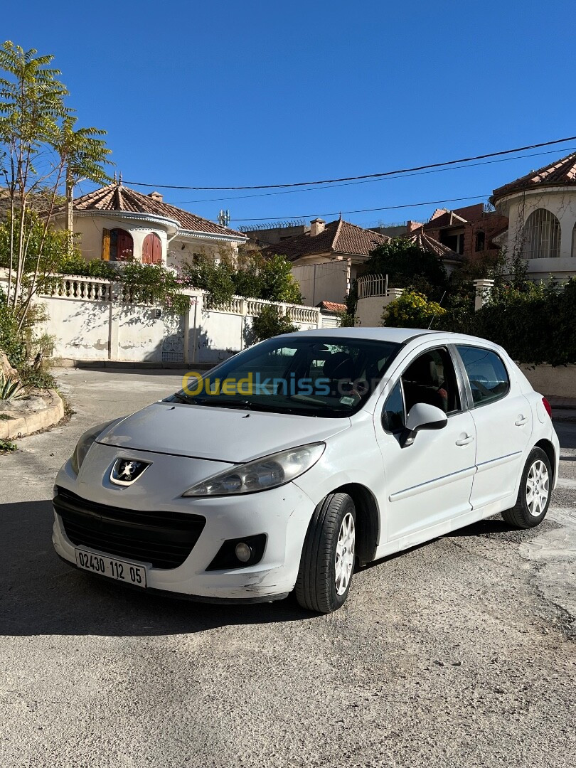 Peugeot 207 2012 