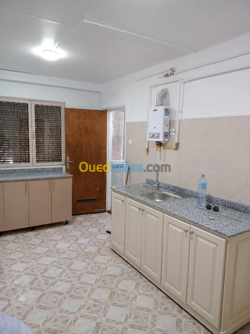 Location Appartement F4 Alger Dely brahim