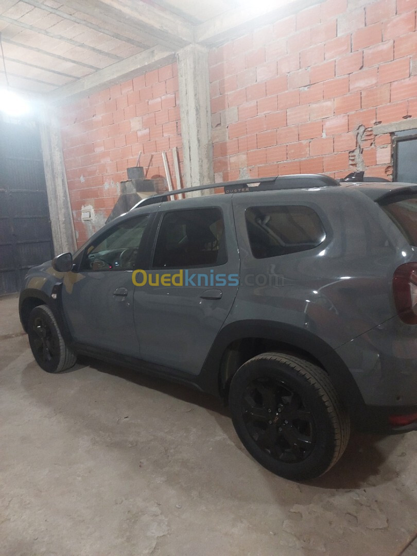 Dacia Duster 2023 Gold