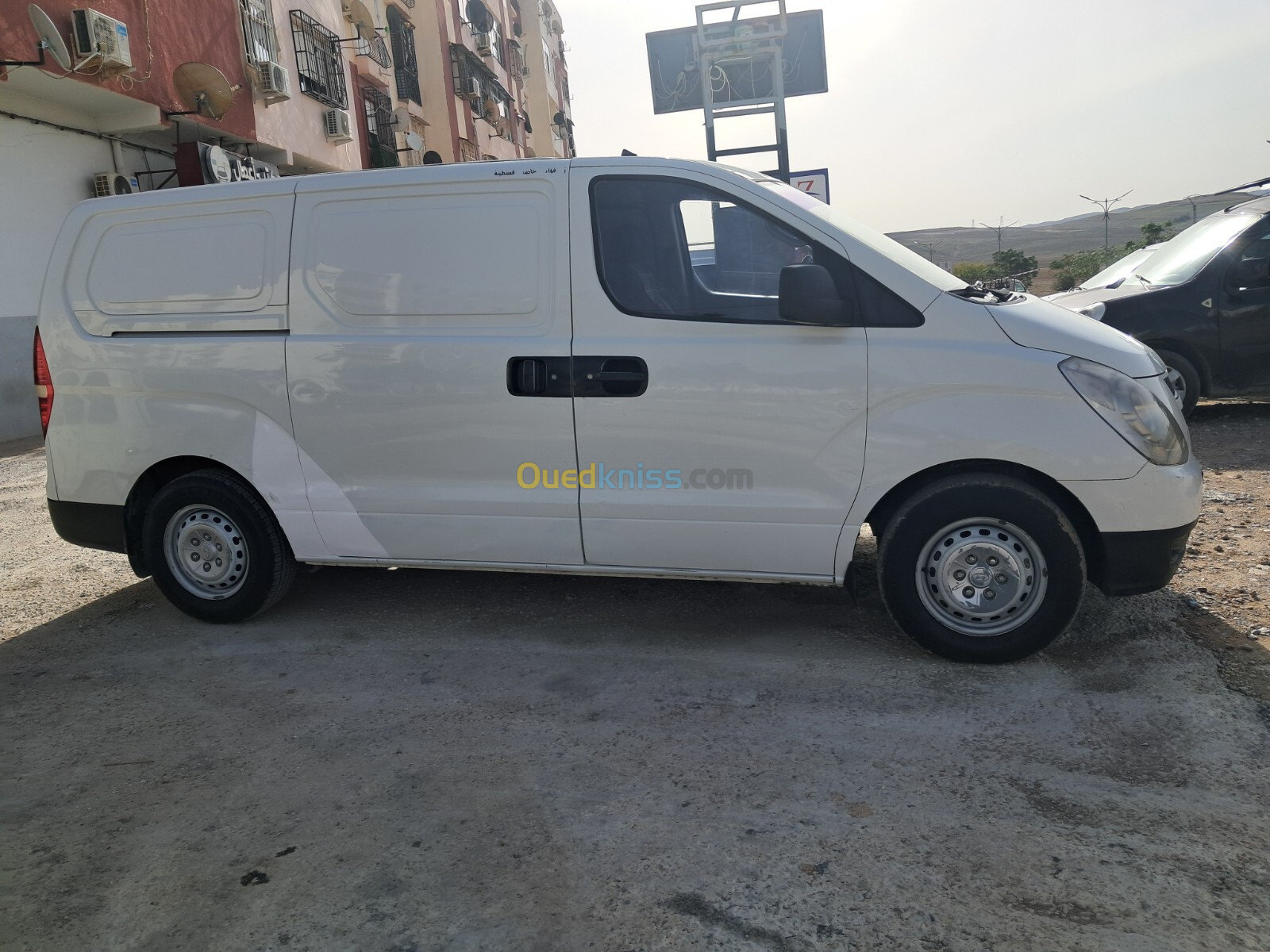 Hyundai H1 2014