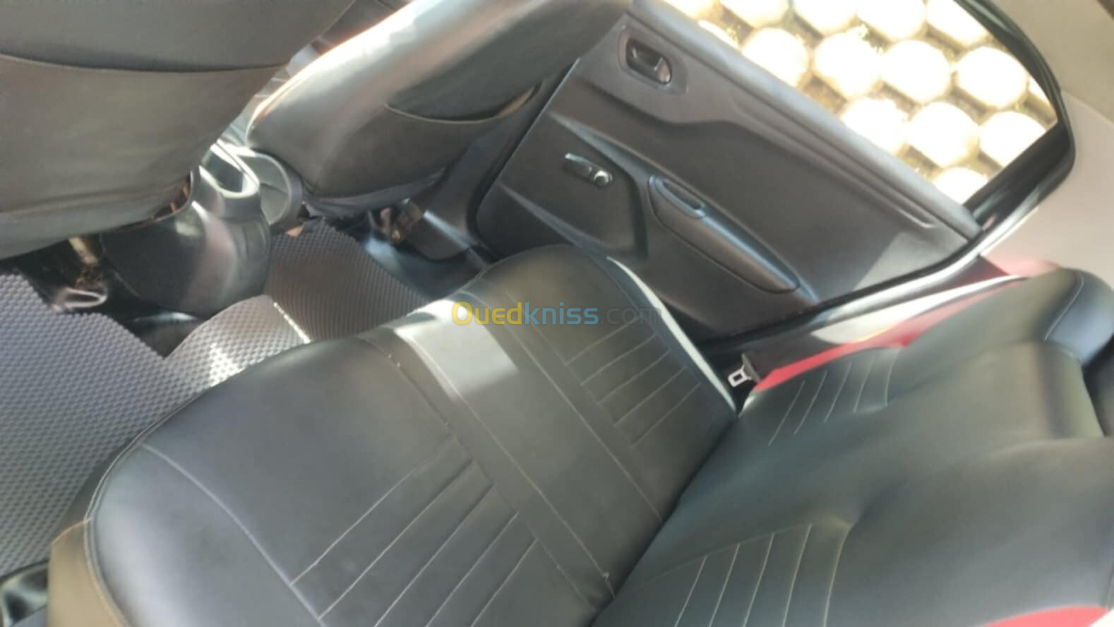 Peugeot 301 2013 Access