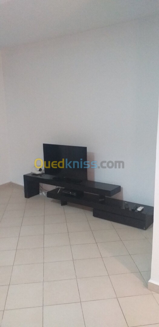 Location Appartement F2 Alger Hydra