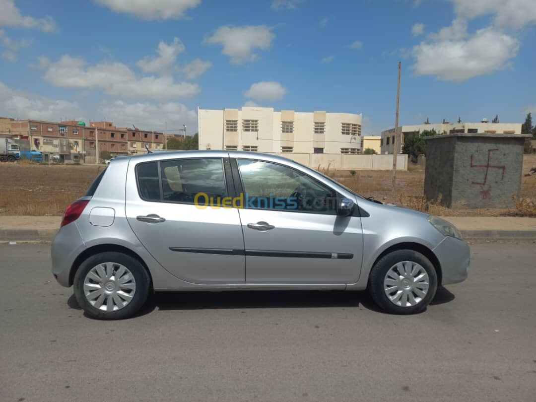 Renault Clio 3 2011 