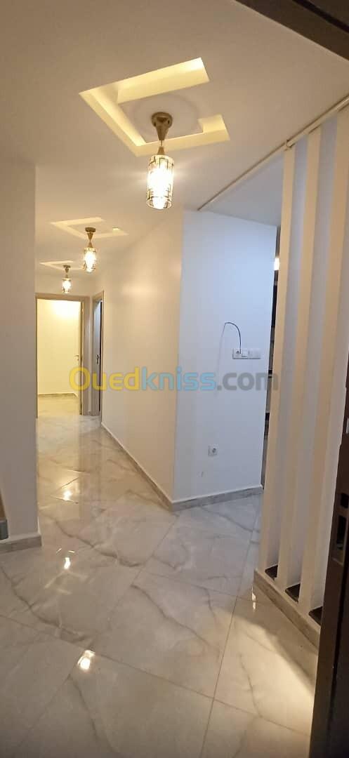 Vente Appartement F3 Alger Bordj el kiffan