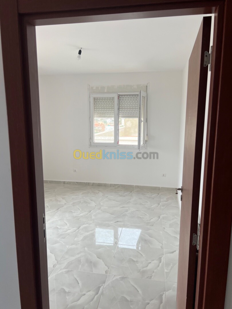 Vente Appartement F4 Oran Ain el turck