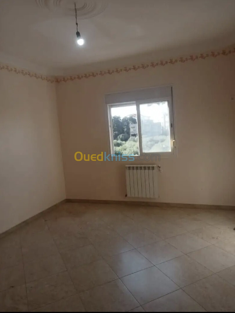 Location Appartement F4 Alger Bab ezzouar