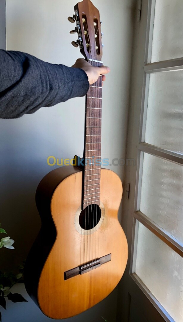 Guitare classique luthier 