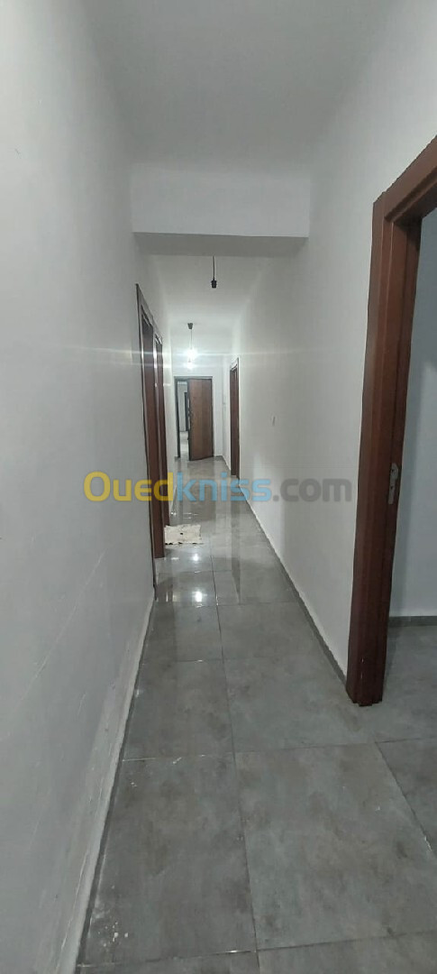 Location Appartement F3 Alger Bab ezzouar