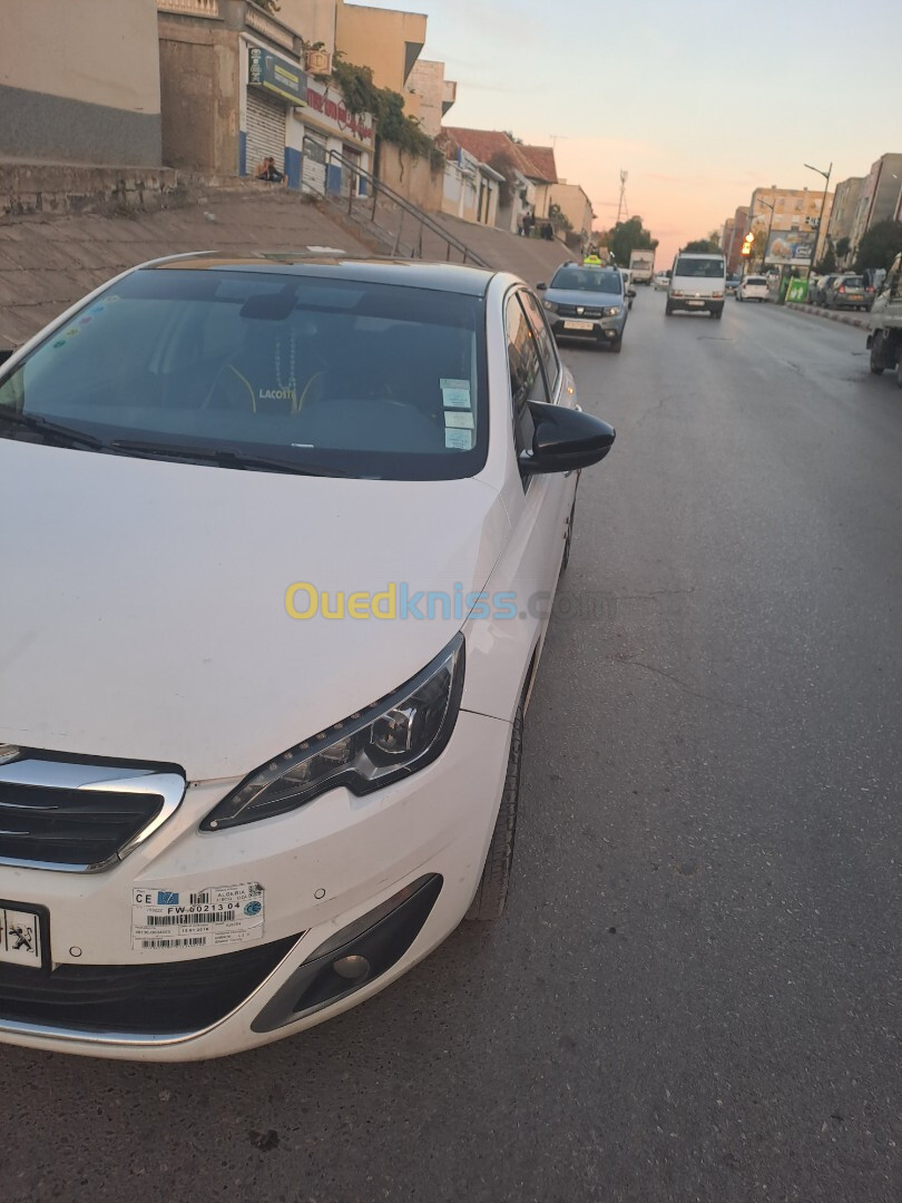 Peugeot 308 2015 Allure