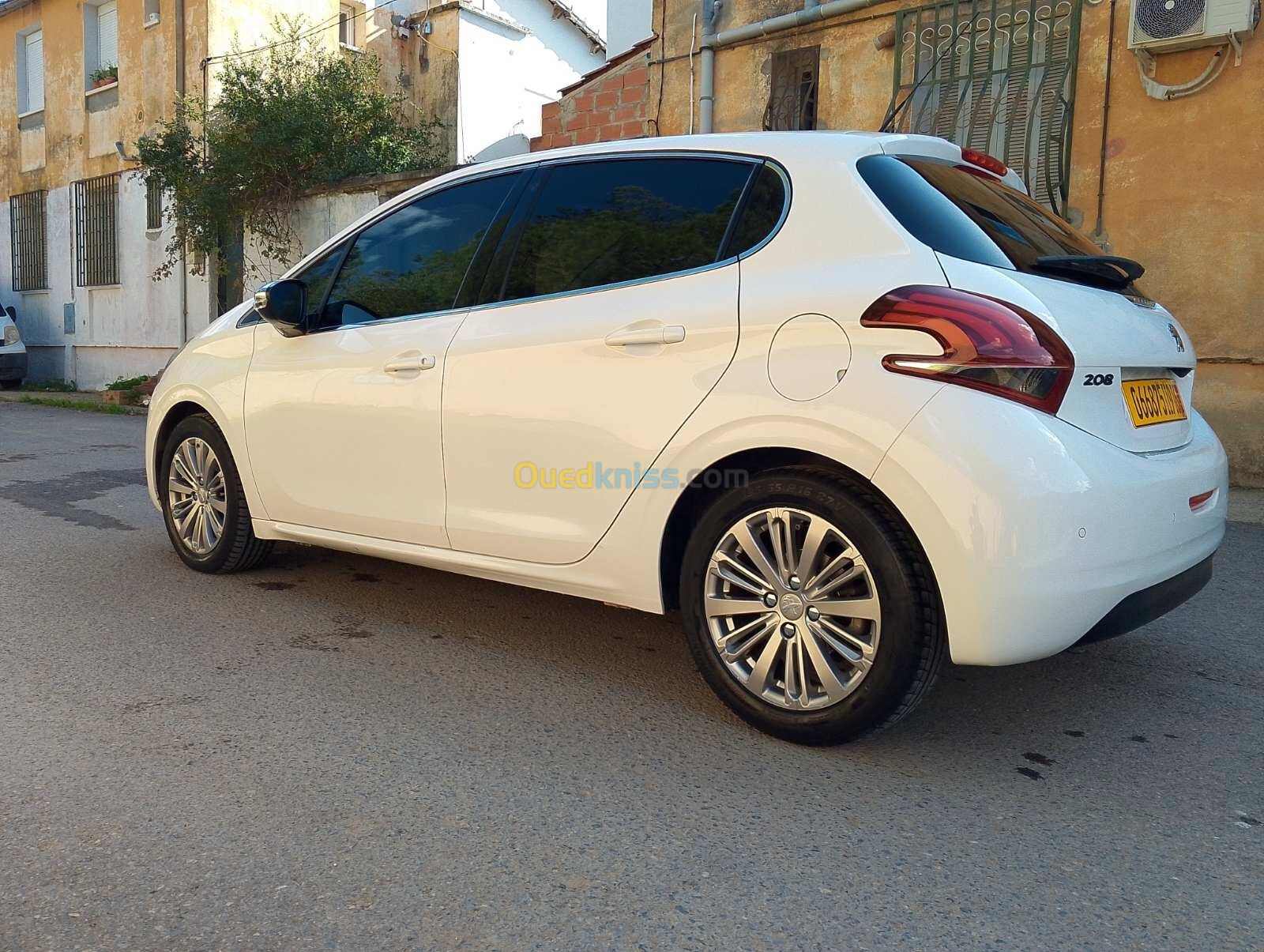 Peugeot 208 2019 Allure Facelift