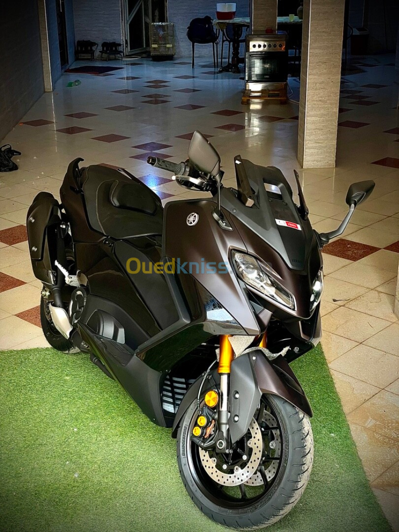 YAMAHA TMAX 562 TECH MAX 2024