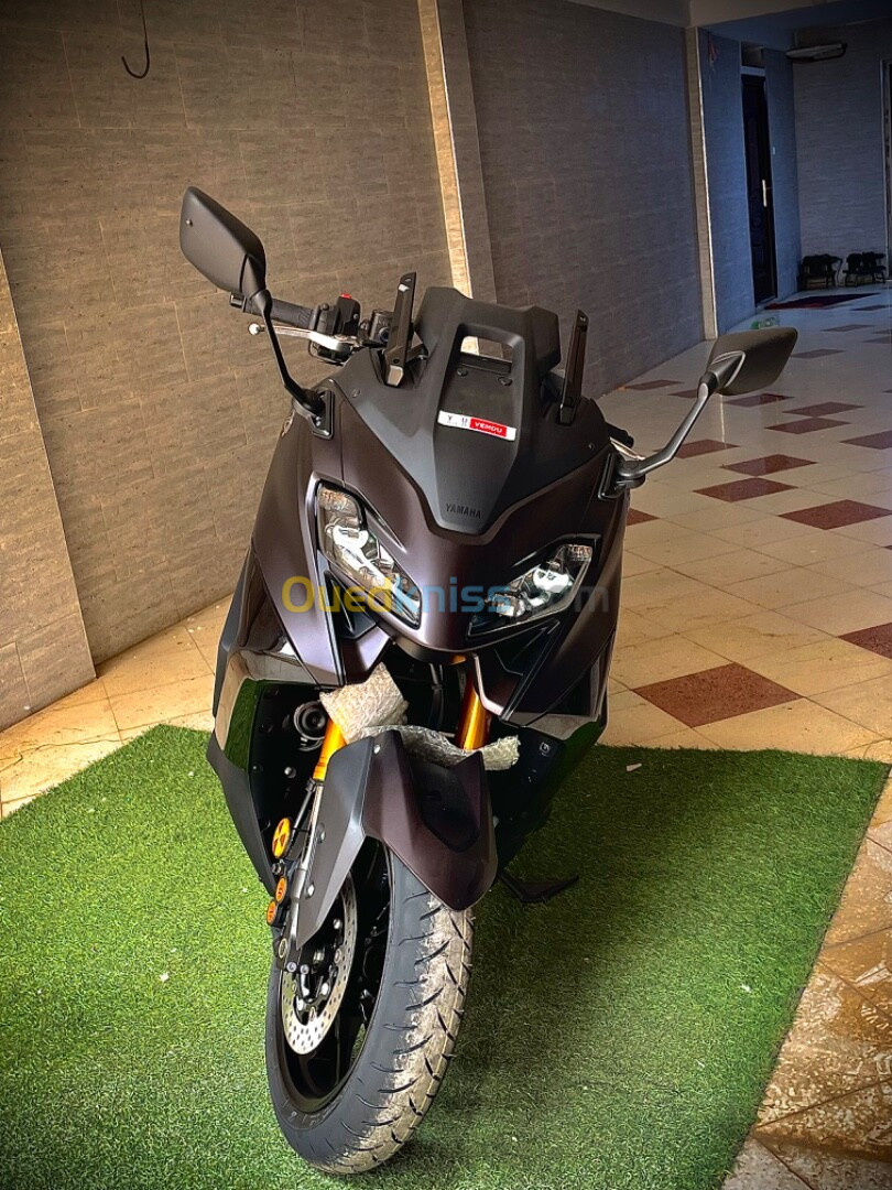 YAMAHA TMAX 562 TECH MAX 2024