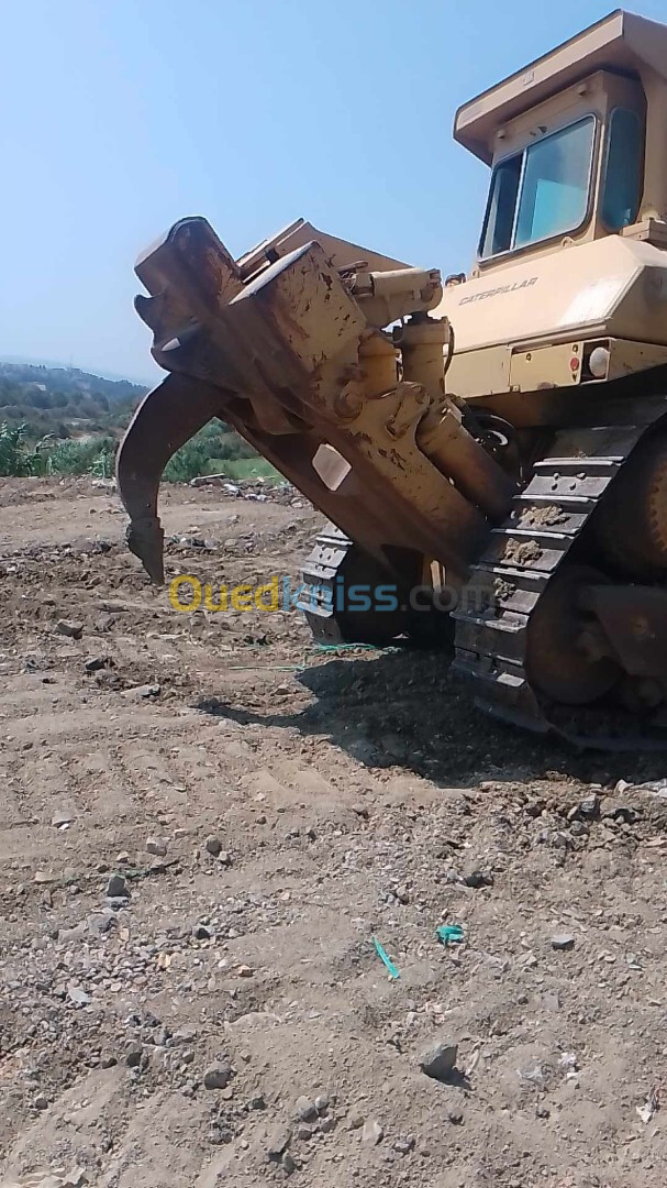 Caterpillar Bulldozer 