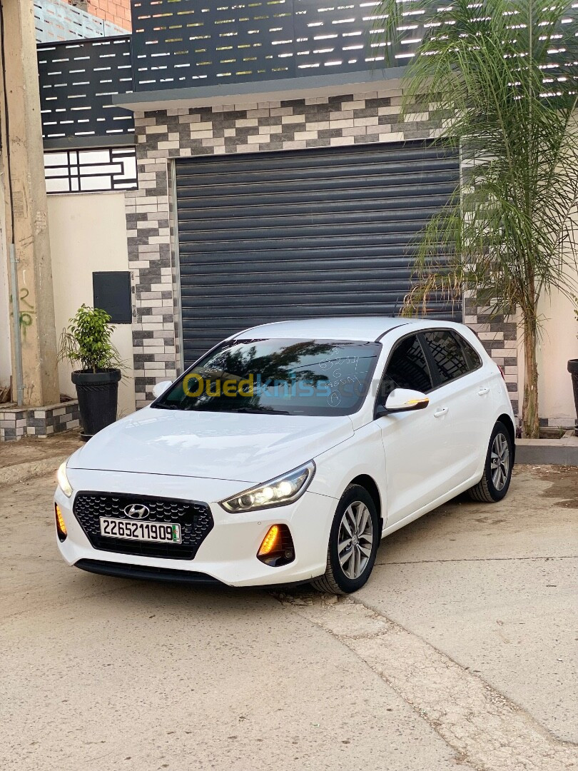 Hyundai i30 2019 Toute options