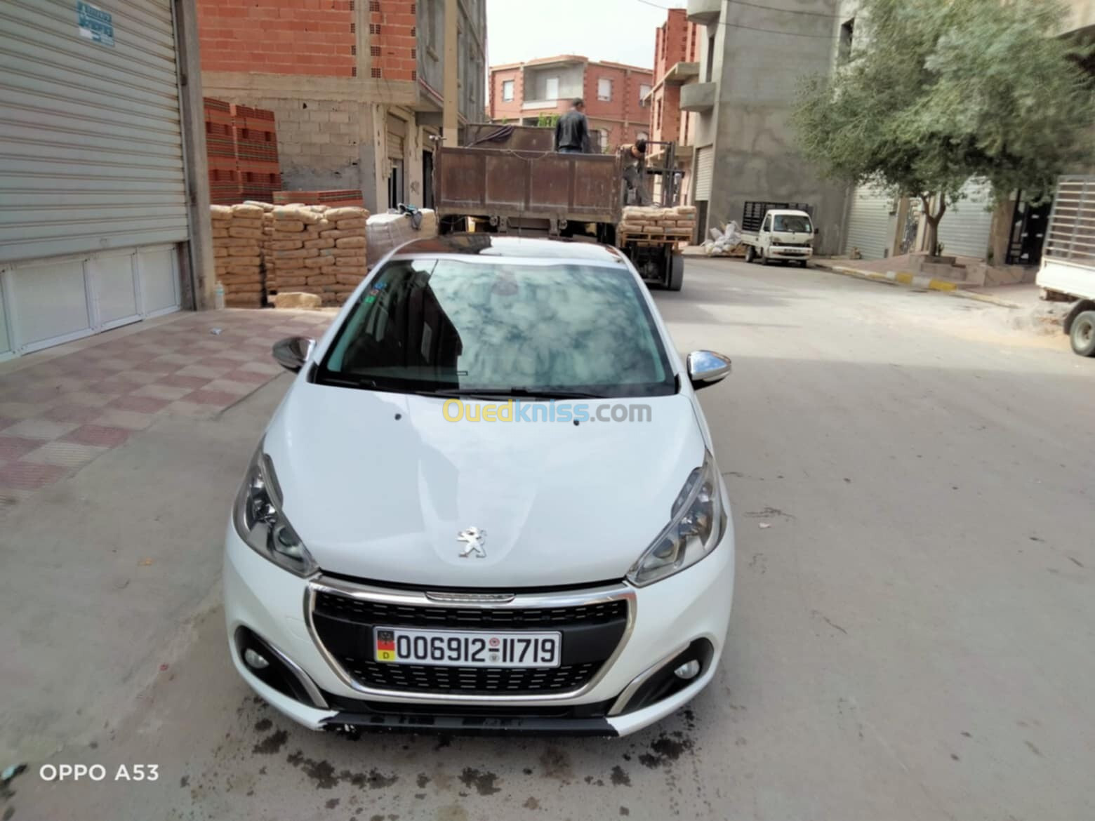 Peugeot 208 2017 Allure Facelift