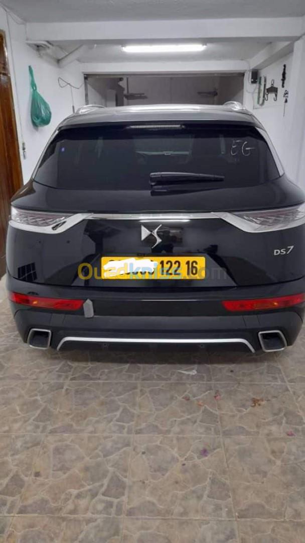 DS Ds7 2022 Crossback black édition