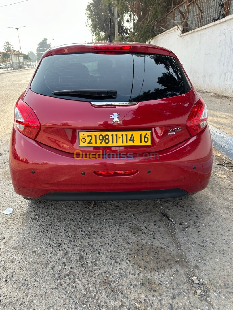 Peugeot 208 2014 Allure