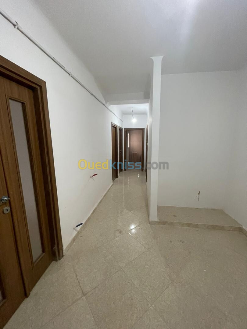 Vente Appartement F3 Blida Soumaa