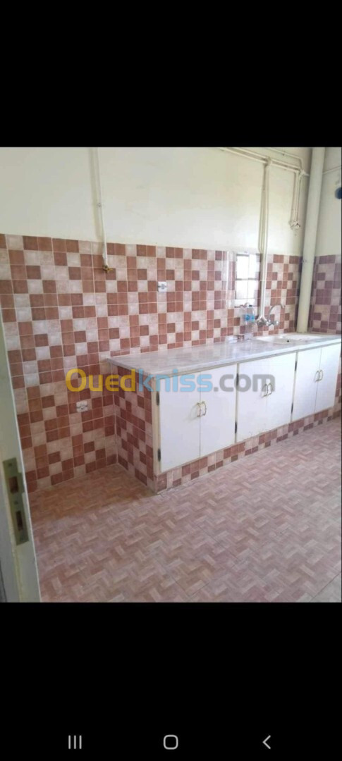 Vente Appartement F3 Alger Ain benian