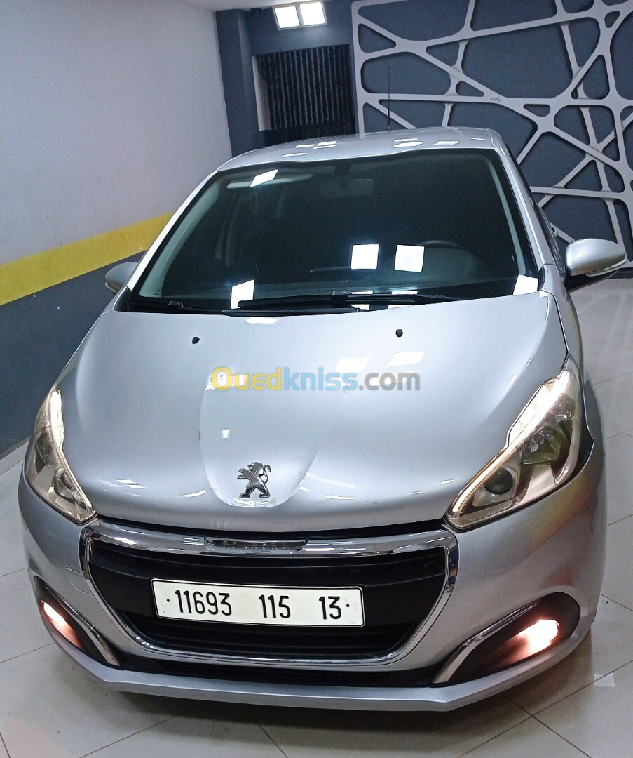 Peugeot 208 2015 Active Facelift