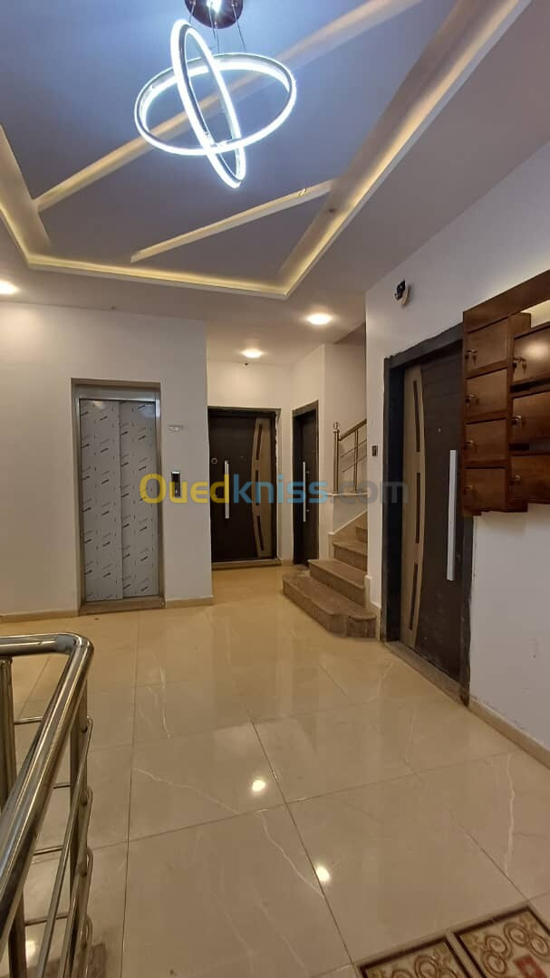 Vente Appartement F3 Alger Bordj el kiffan