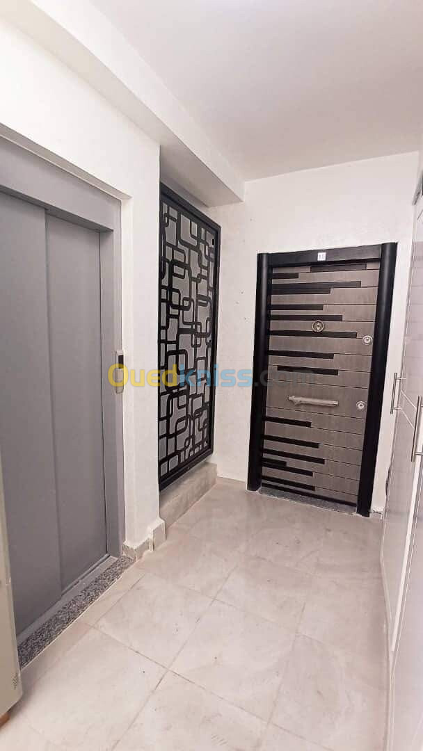 Vente Appartement F3 Alger Bordj el kiffan