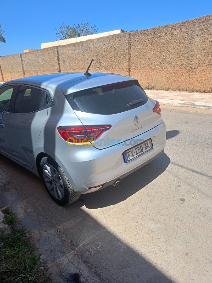 Renault Clio 5 2021 Intense