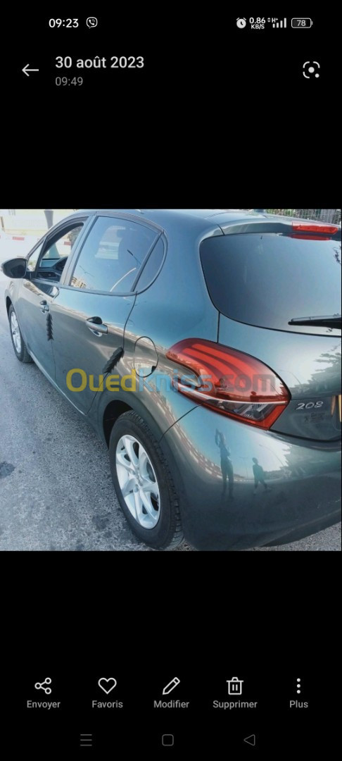 Peugeot 208 2015 208